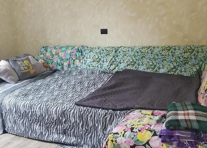 La Ex Di Nicholas Apartment